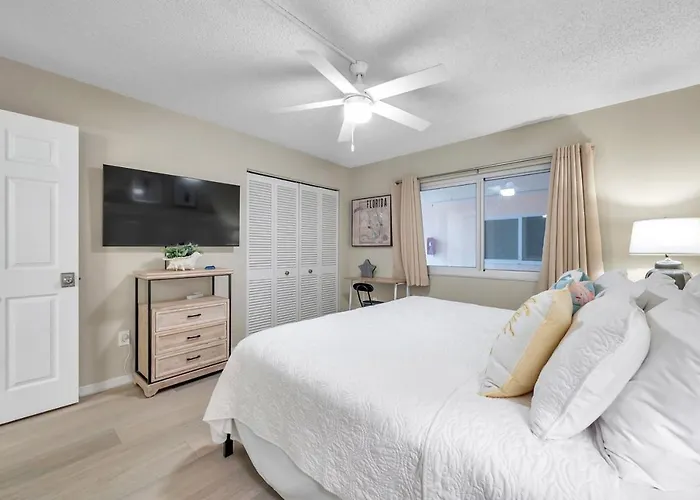1311 * Clearwater Beach